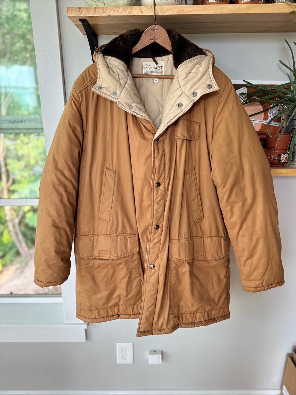 Vintage 70s The Northwest Mountain Parka Camel Tan Hooded Jacket Size 44